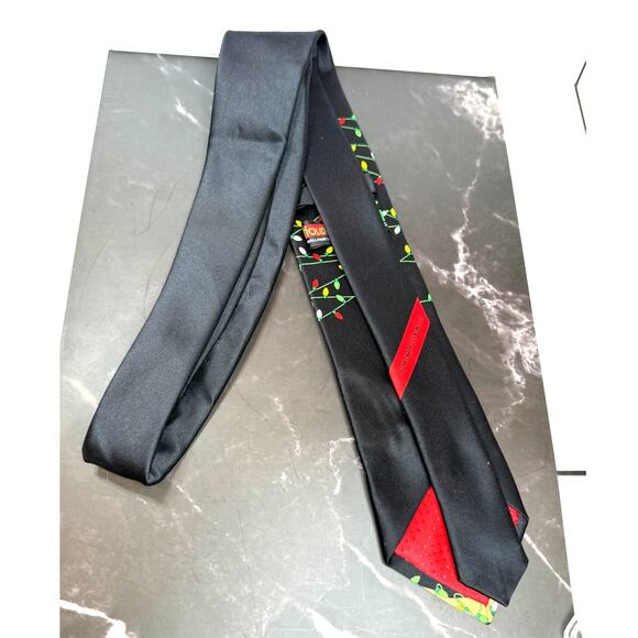 Hallmark Greetings Holiday Tie Reindeer Antler Christmas Tree 100% Polyester - Picture 2 of 4